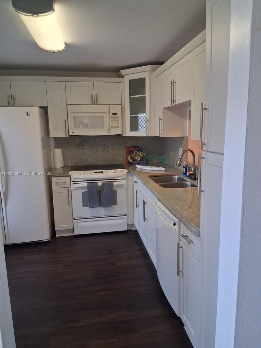 MEADOWBROOK TOWERS CONDO · #202 in Hallandale Beach - Photo 1