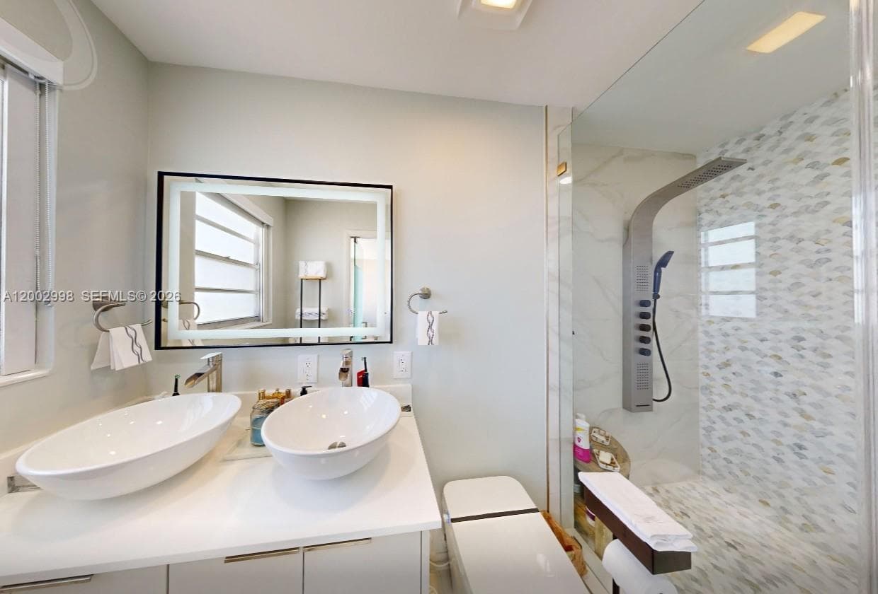 GOLDEN SURF TOWERS CONDO · #1609 in Hallandale Beach - Photo 10