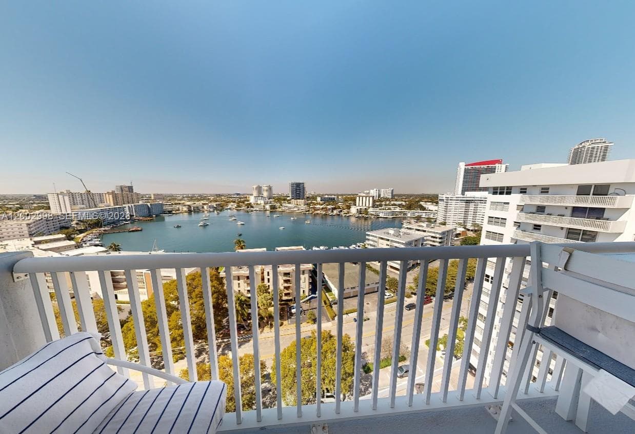 GOLDEN SURF TOWERS CONDO · #1609 in Hallandale Beach - Photo 15