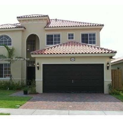 1955 NE 36th Ave #0 photo 1