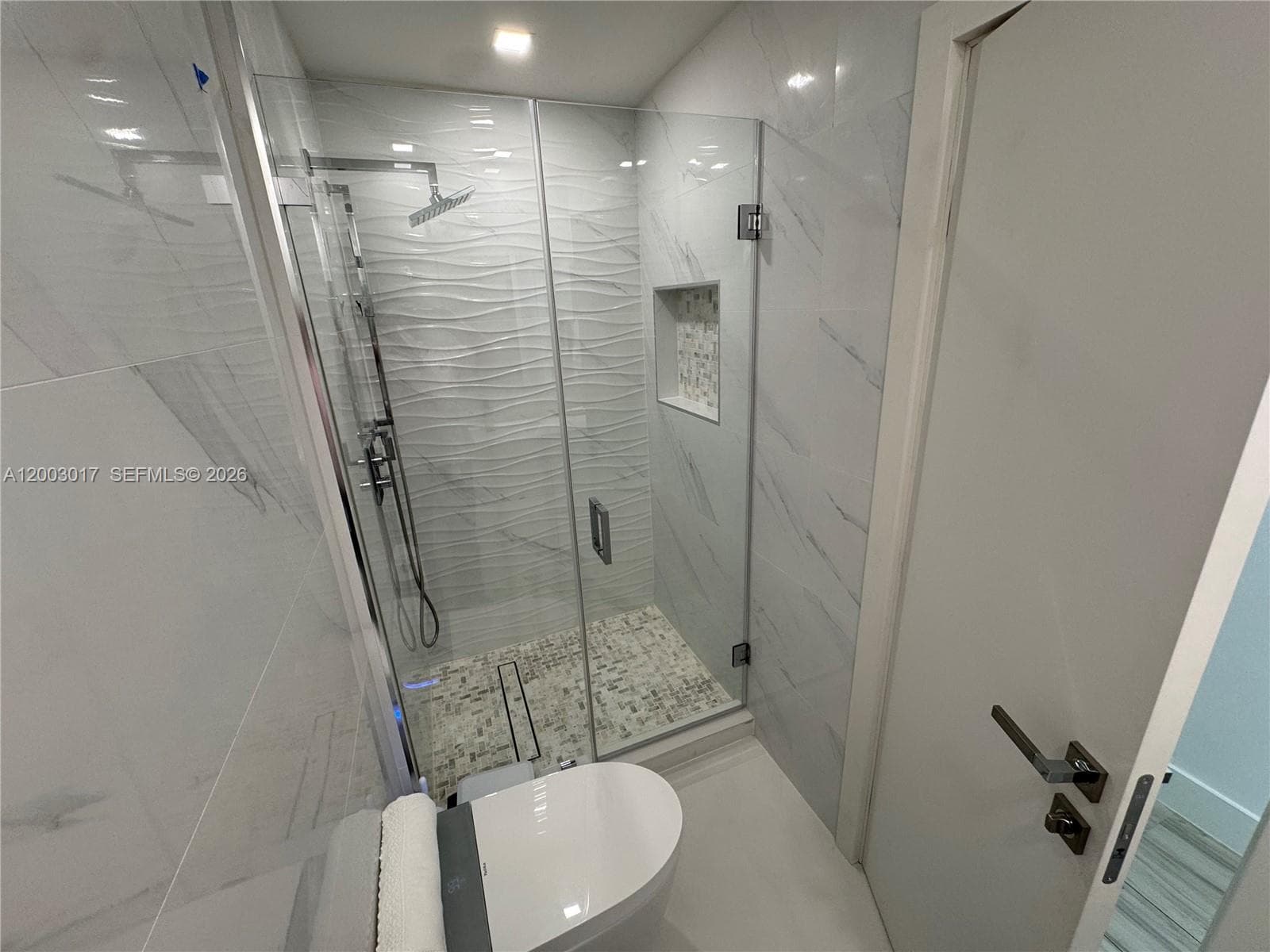 POINCIANA IS YT & RCQ CLU · #1008 in Sunny Isles Beach - Photo 27