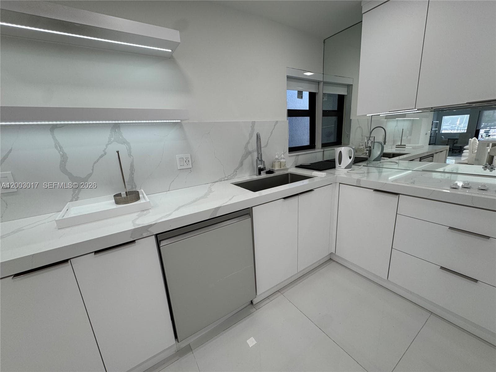 POINCIANA IS YT & RCQ CLU · #1008 in Sunny Isles Beach - Photo 5