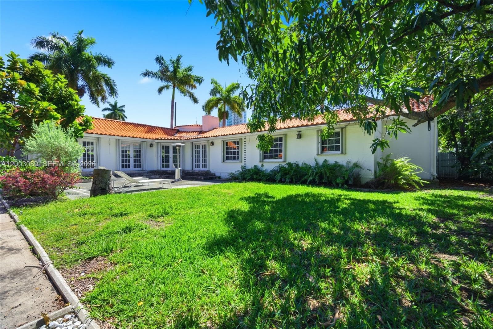 2300 S Miami Ave photo 58