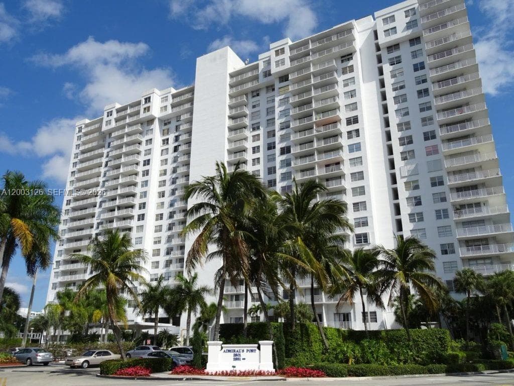 ADMIRALS PORT CONDO WEST · #509E in Aventura - Photo 17