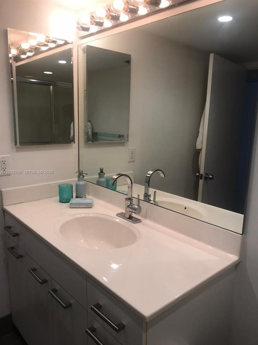 South Tower at The Point · #2904 in Aventura - Photo 13