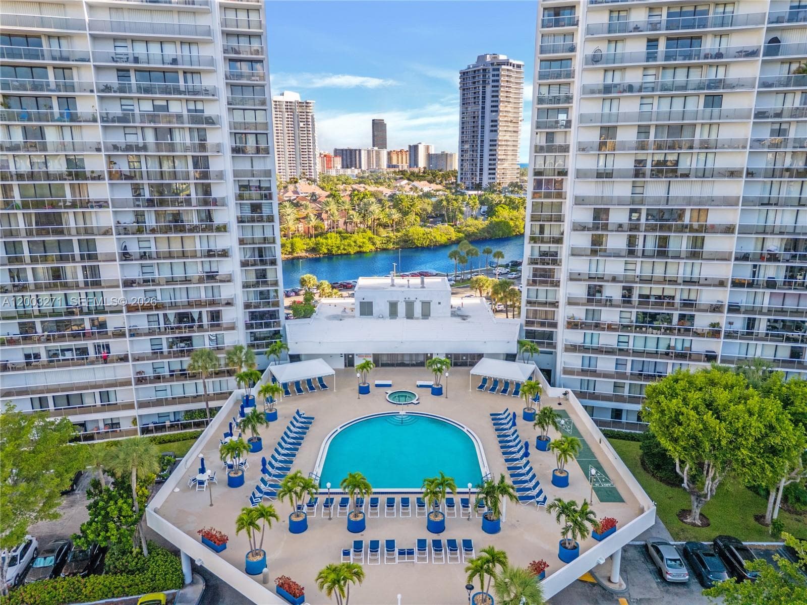 FLAMENCO CONDO TOWER I · #124 in Aventura - Photo 31