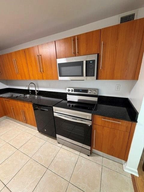 RESIDENCES ON HOLLYWOOD B · #1437 in Hollywood - Photo 20