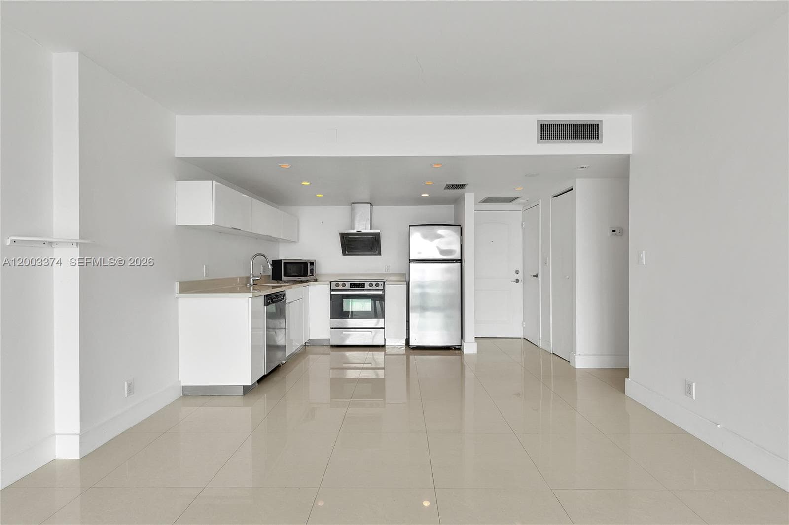 ARLEN HOUSE EAST CONDO · #1002 in Sunny Isles Beach - Photo 10
