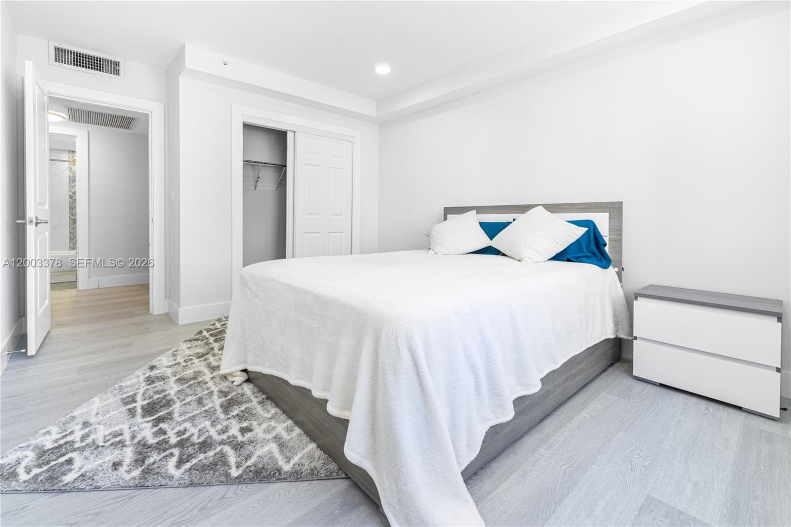 The wave condominium · #536 in Hollywood - Photo 12