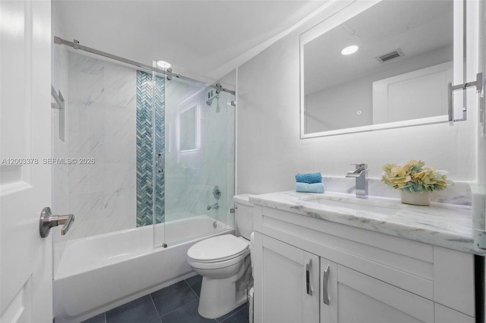 The wave condominium · #536 in Hollywood - Photo 11