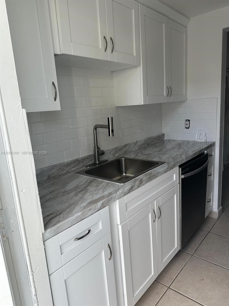 360 BLDG INC CONDO · #4C in Miami Beach - Photo 2