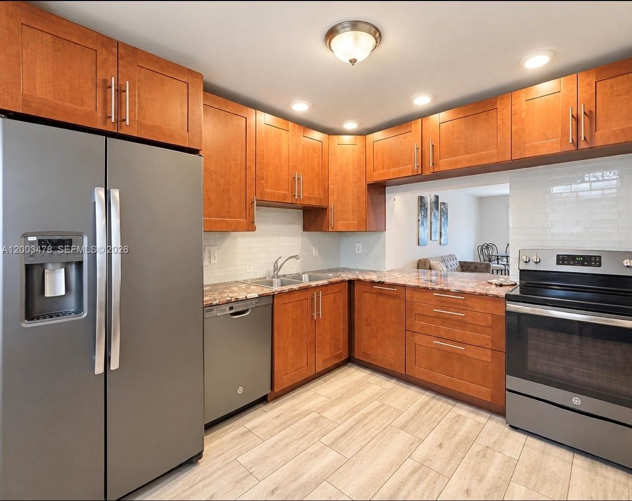 FIRST GULFSTREAM GARDEN · #306C in Hallandale Beach - Photo 4