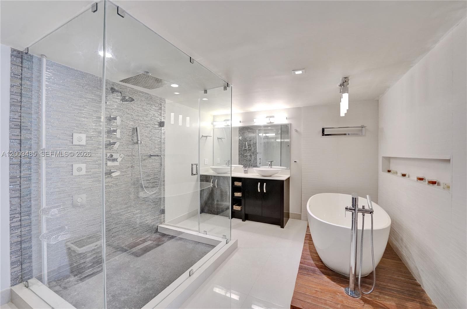 AQUARIUS CONDO · #908S in Hollywood - Photo 24