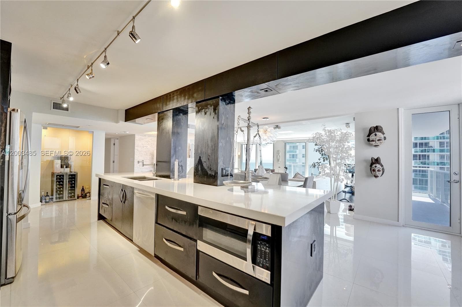 AQUARIUS CONDO · #908S in Hollywood - Photo 15