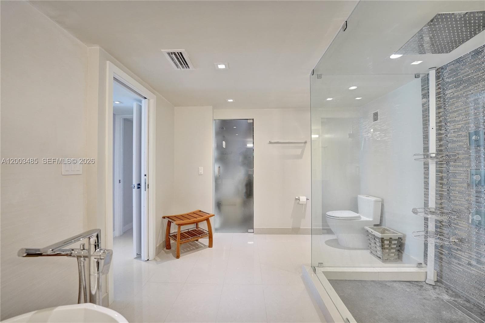 AQUARIUS CONDO · #908S in Hollywood - Photo 29