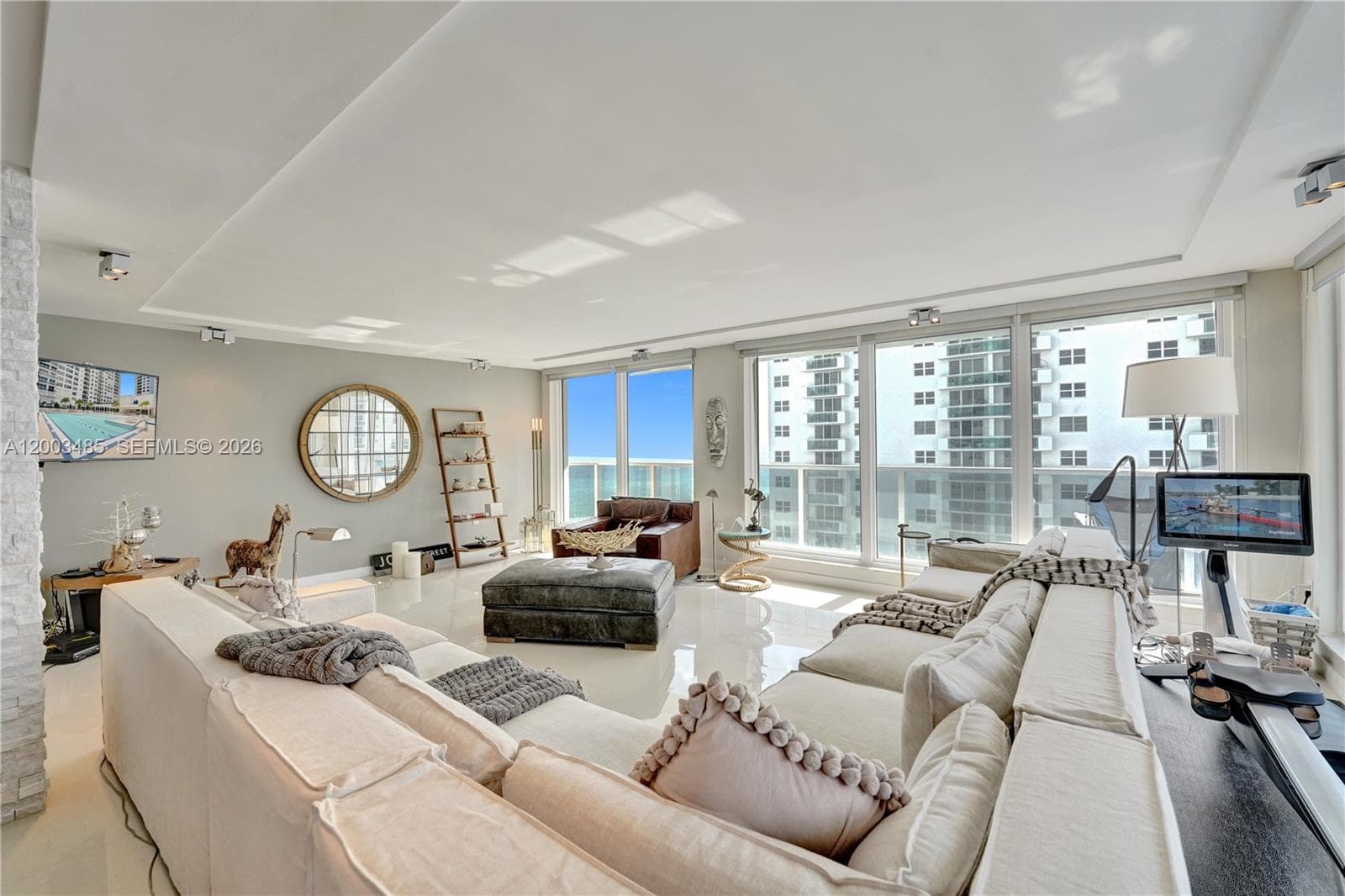 AQUARIUS CONDO · #908S in Hollywood - Photo 4