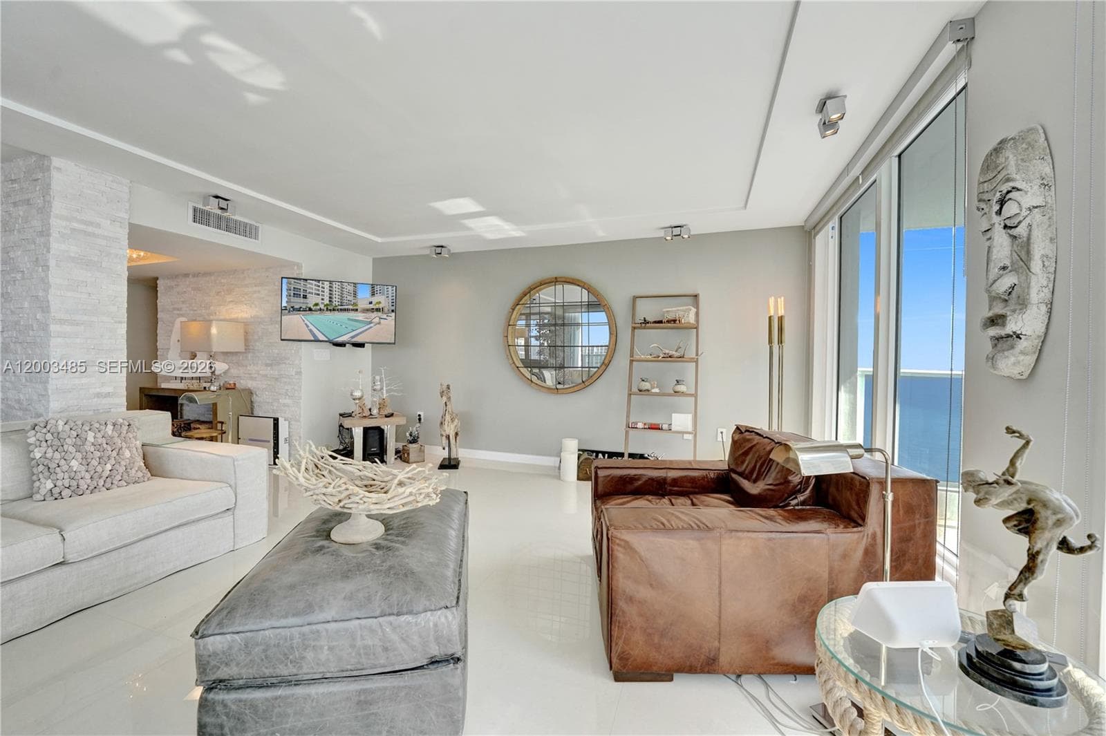 AQUARIUS CONDO · #908S in Hollywood - Photo 8