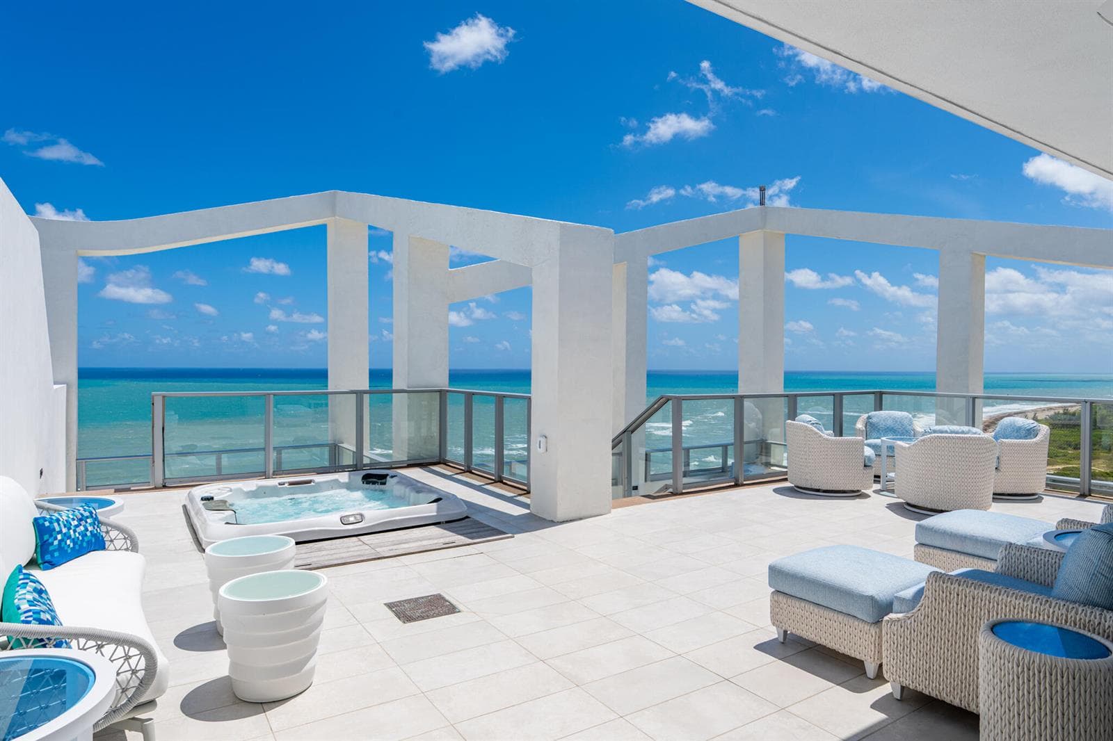3100 N Ocean Drive #Hph3
