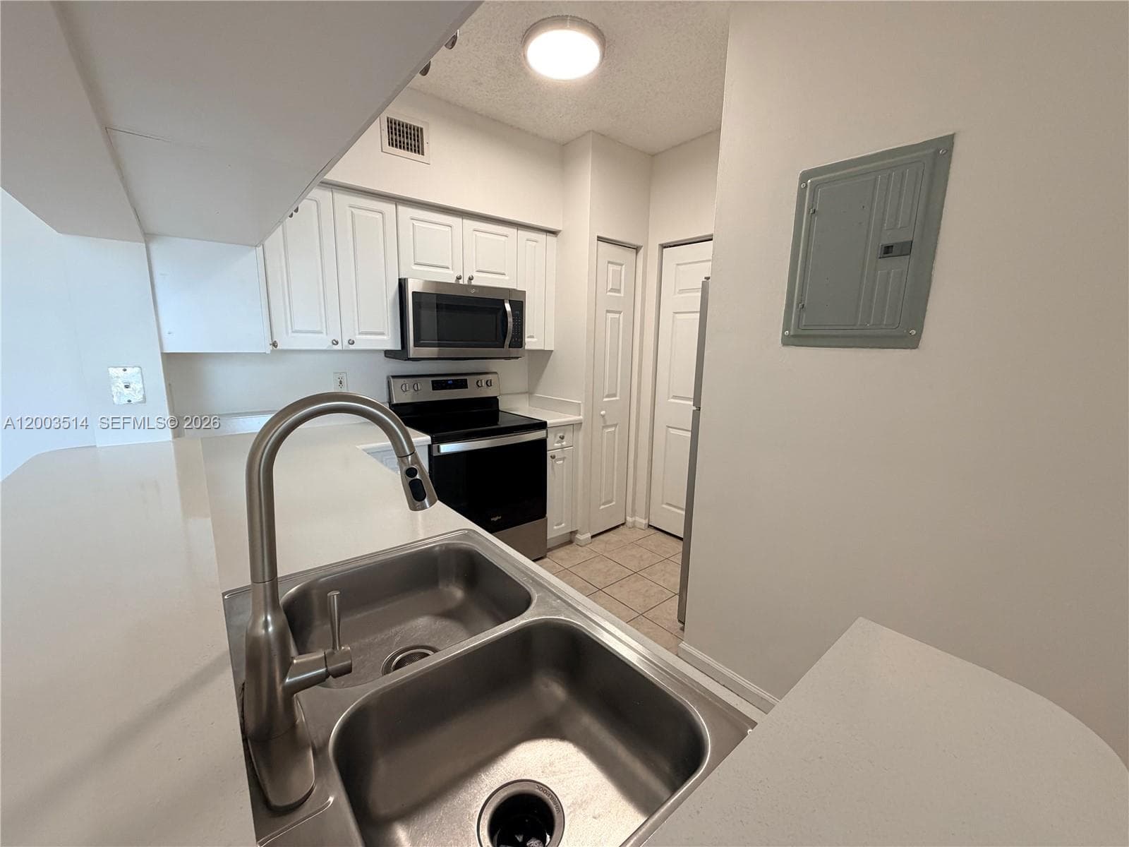 Porto Bellagio · #1913 in Sunny Isles Beach - Photo 16