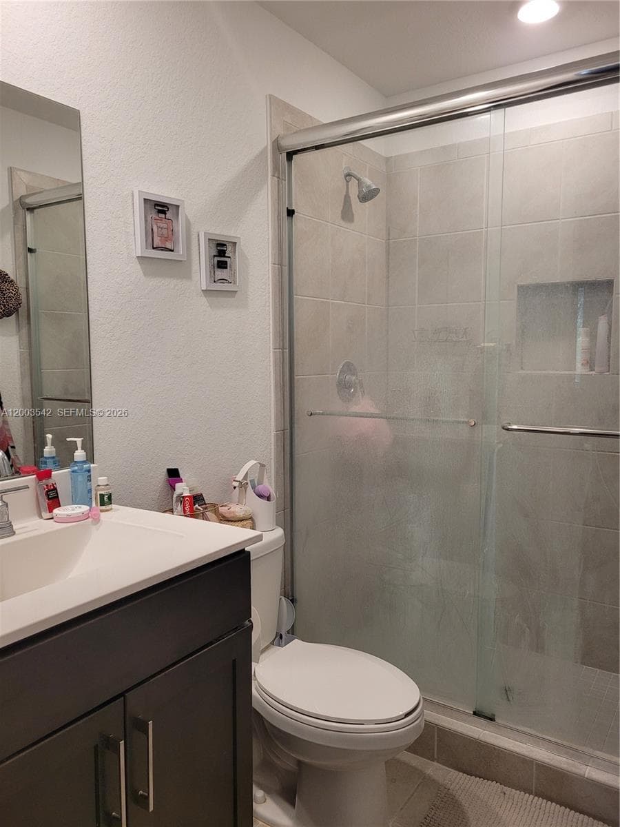 1015 SE 24th Ter photo 26
