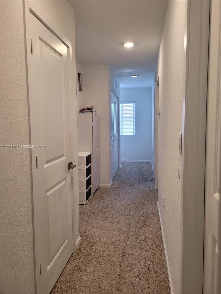 1015 SE 24th Ter photo 28