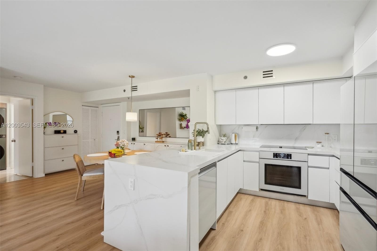 Yacht Club · #5603 in Aventura - Photo 2