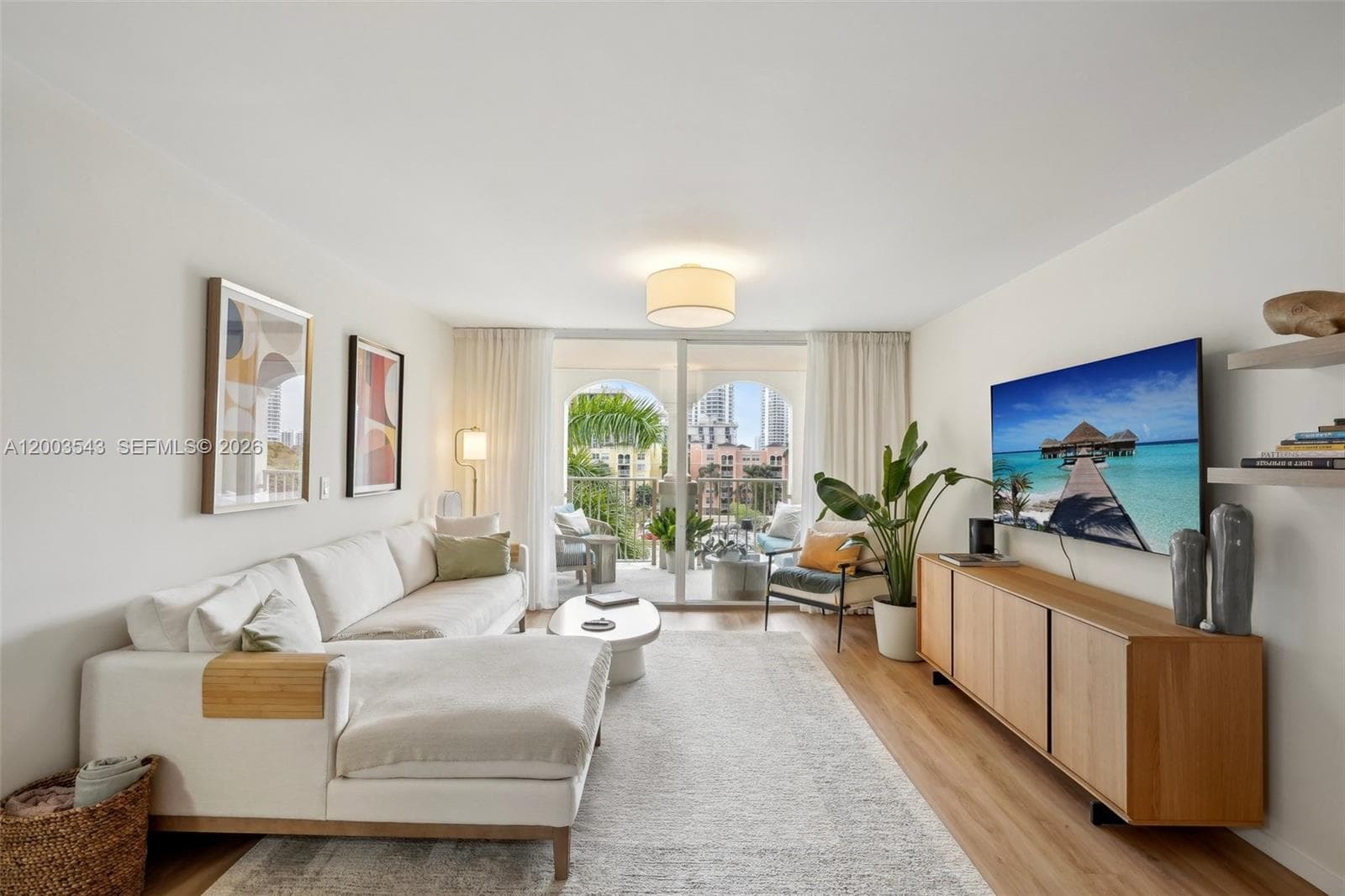 Yacht Club · #5603 in Aventura - Photo 16