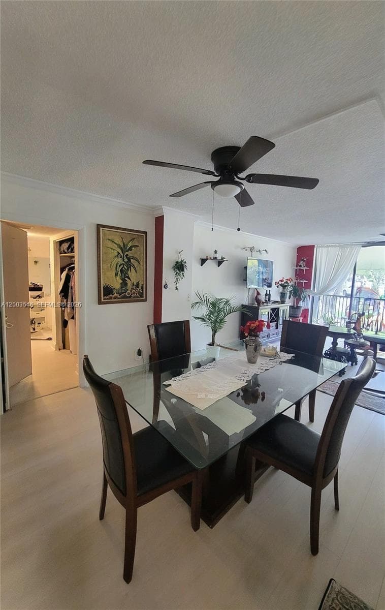 BRAVURA II CONDO · #101 in Aventura - Photo 3