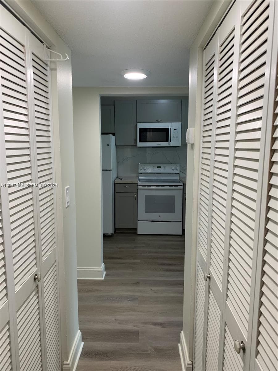 TALL TREES CONDO · #511 in North Miami Beach - Photo 9