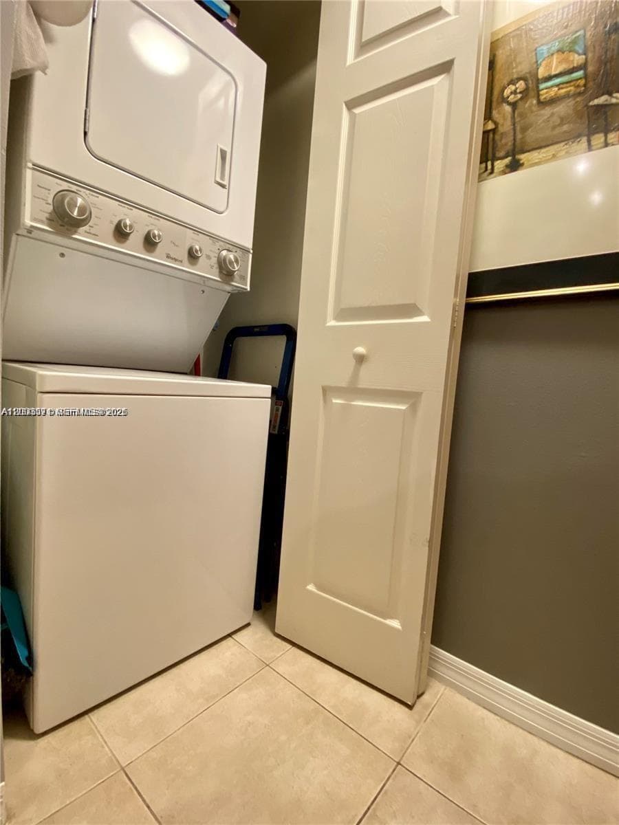 2080 · #707 in Hallandale Beach - Photo 13