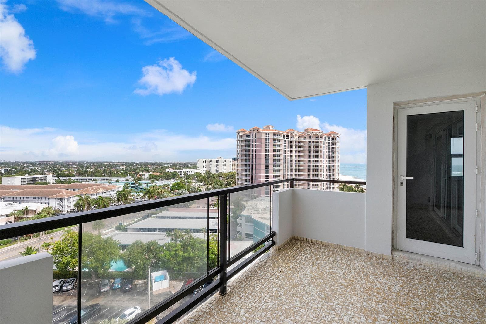 1500 S Ocean Blvd u1101_015