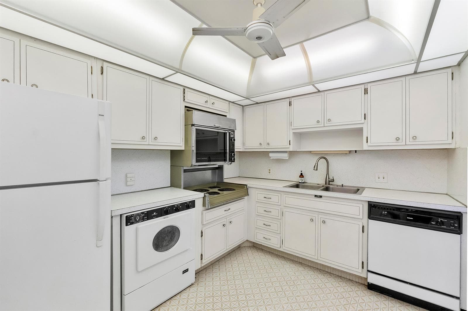 1500 S Ocean Blvd u1101_007