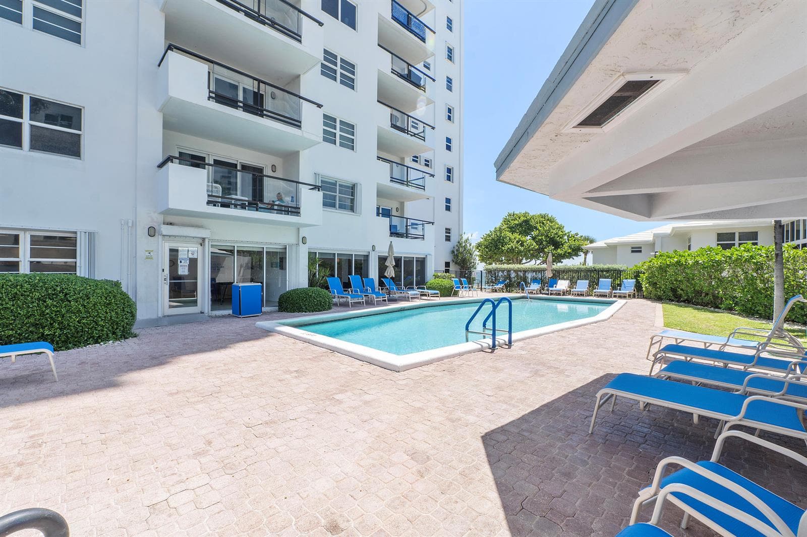 1500 S Ocean Blvd U1603_039