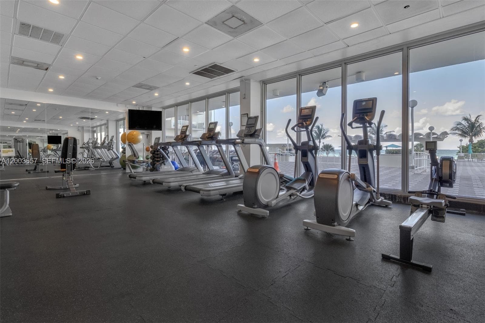 ARLEN BEACH CONDO · #1714 in Miami Beach - Photo 43