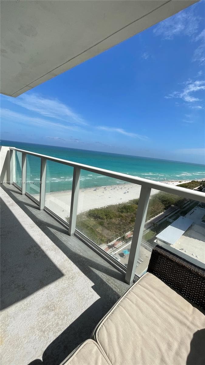 ARLEN BEACH CONDO · #1714 in Miami Beach - Photo 26