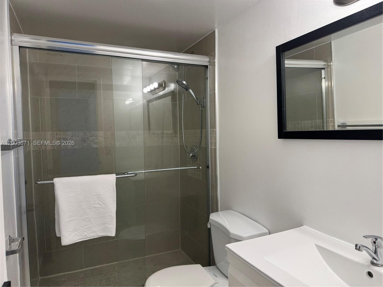 KEYSTONE TOWERS CONDO · #810 in North Miami - Photo 9