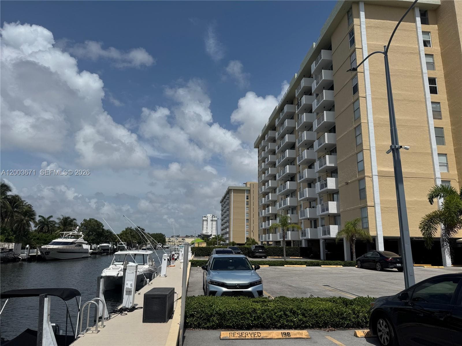 KEYSTONE TOWERS CONDO · #810 in North Miami - Photo 37