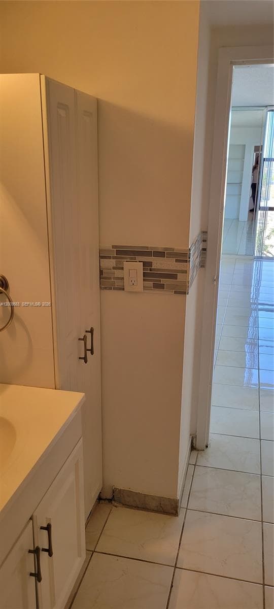 SAILBOAT CAY CONDO · #511 in North Miami - Photo 18