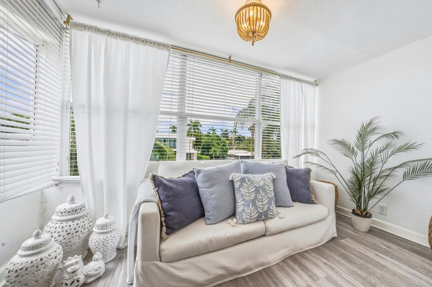 40 Isle of Venice Dr Fort-large-021-004-