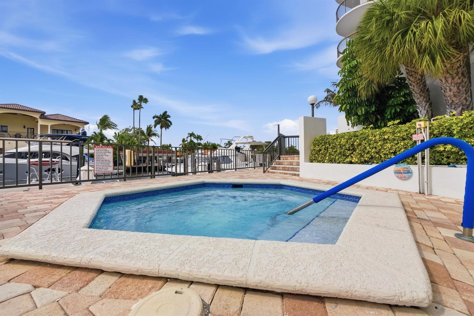 1361 S Ocean Blvd u808_005