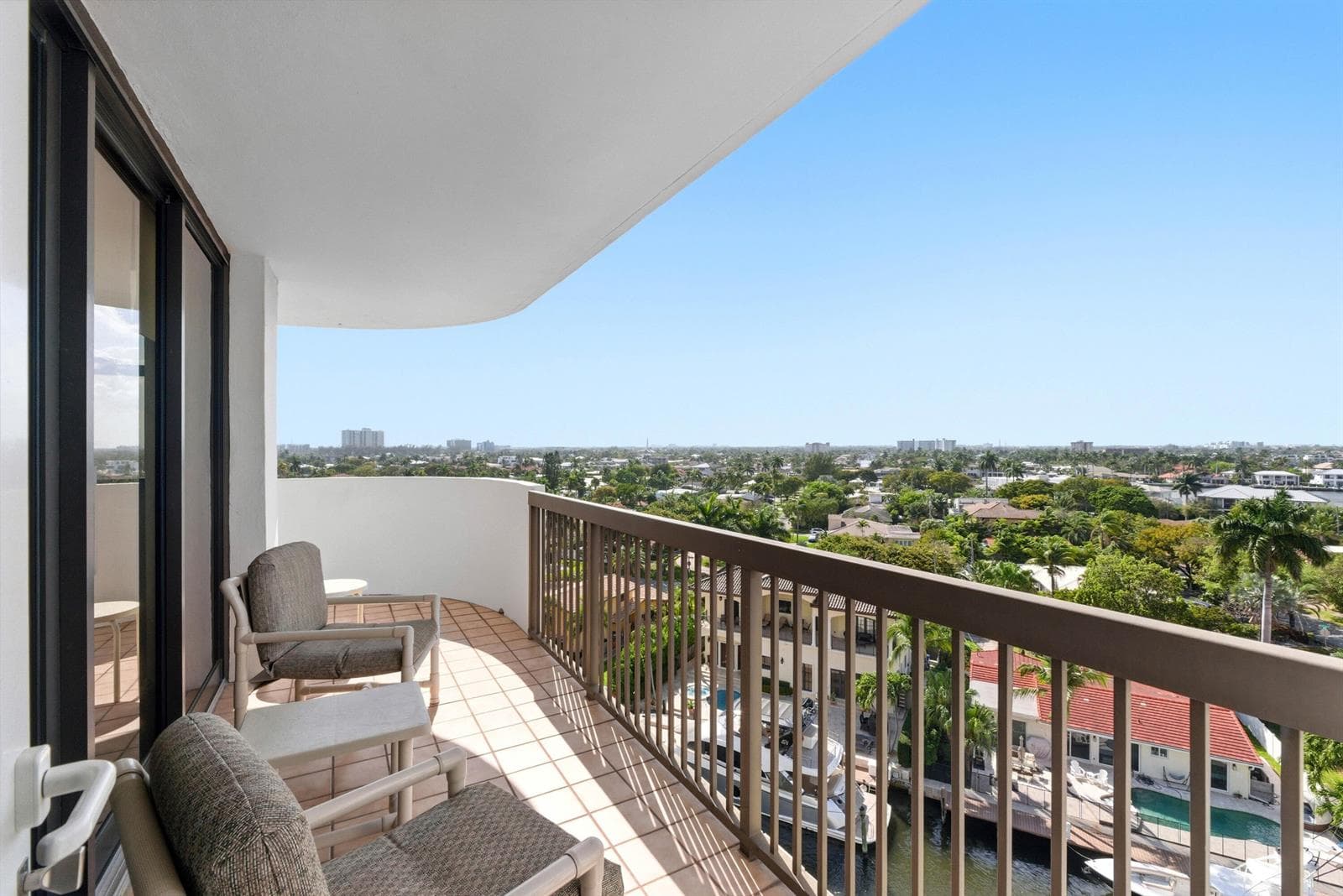 1361 S Ocean Blvd u808_032