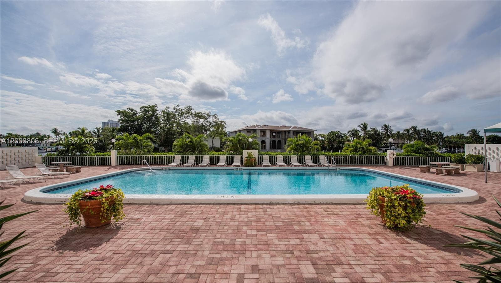 POOL DECK