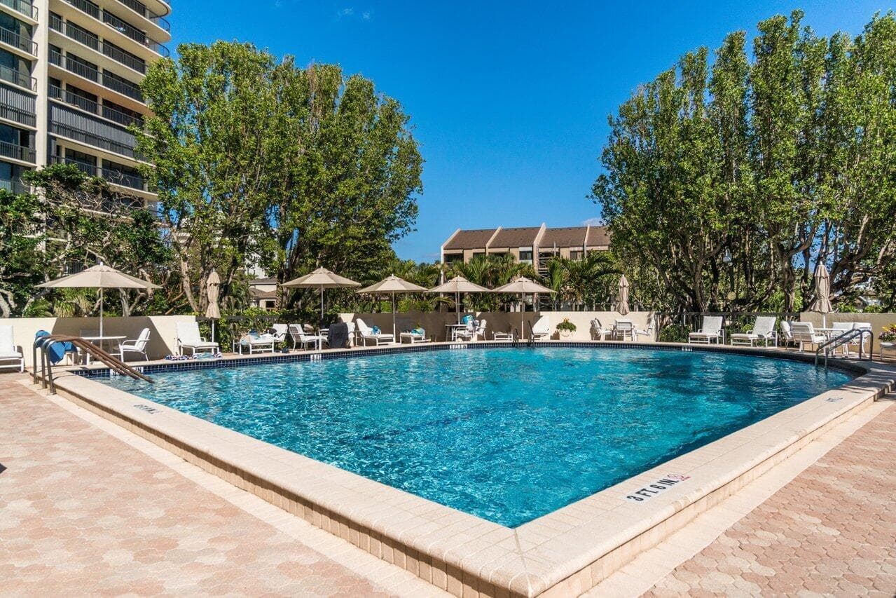 BRAEMAR POOL
