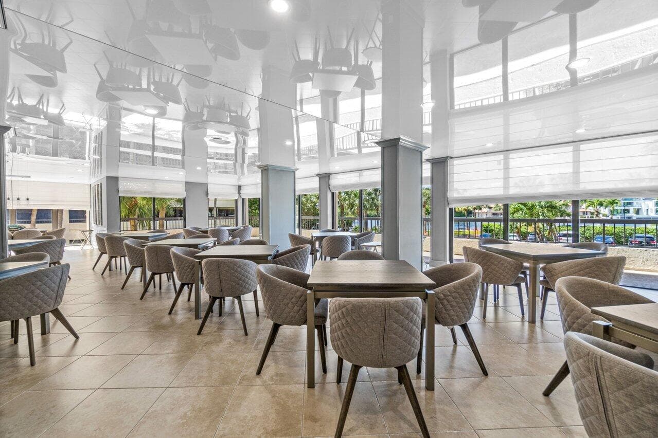 CARD ROOM