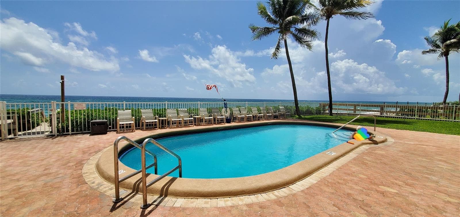 Oceanfront Pool