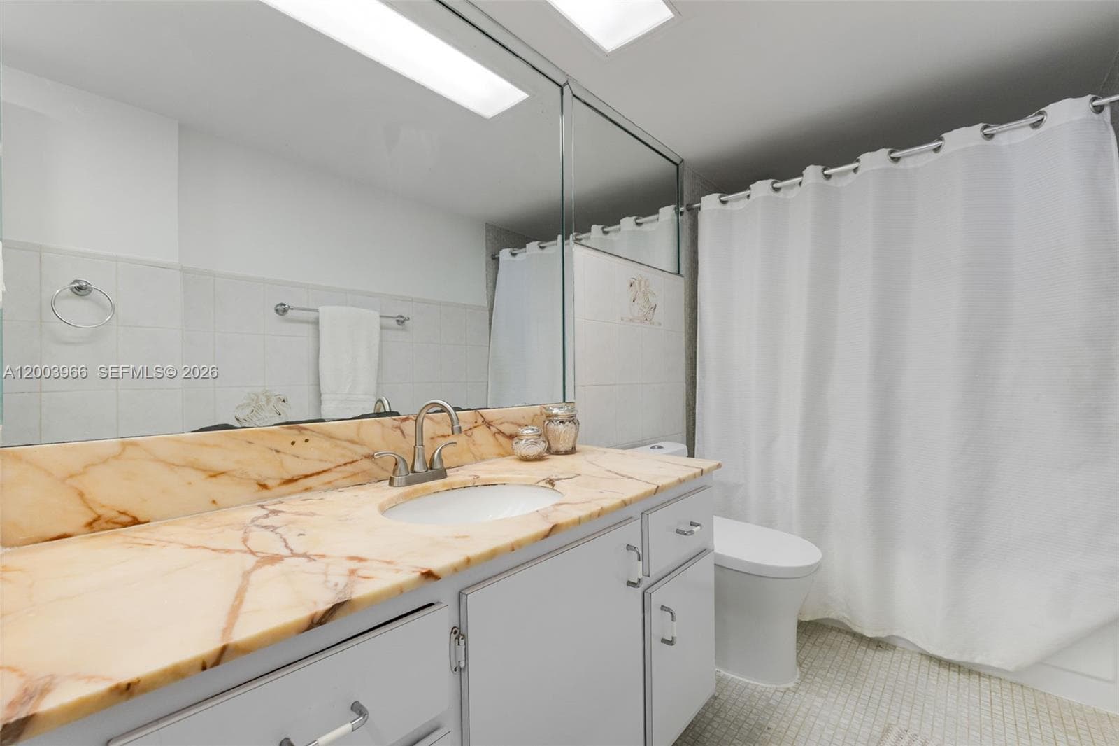 Carriage House · #611 in Miami Beach - Photo 23