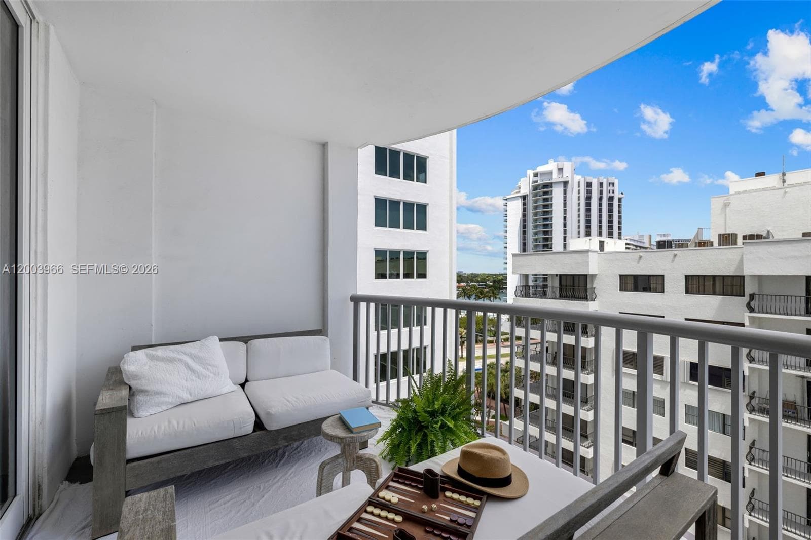 Carriage House · #611 in Miami Beach - Photo 13