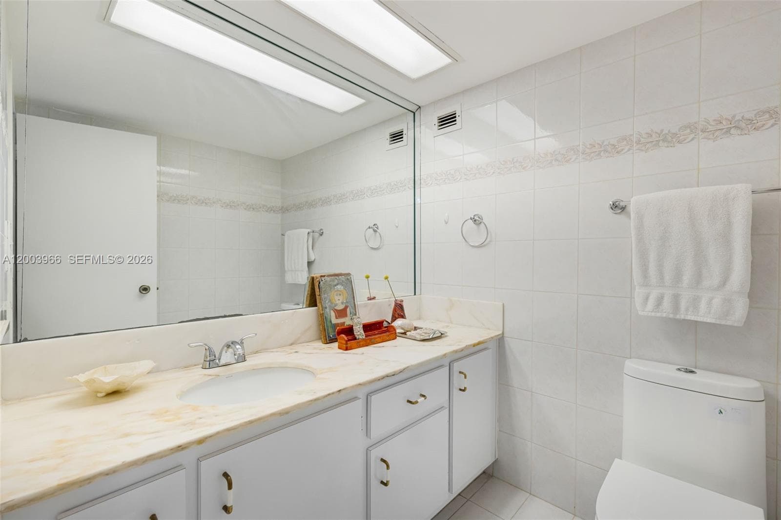 Carriage House · #611 in Miami Beach - Photo 25