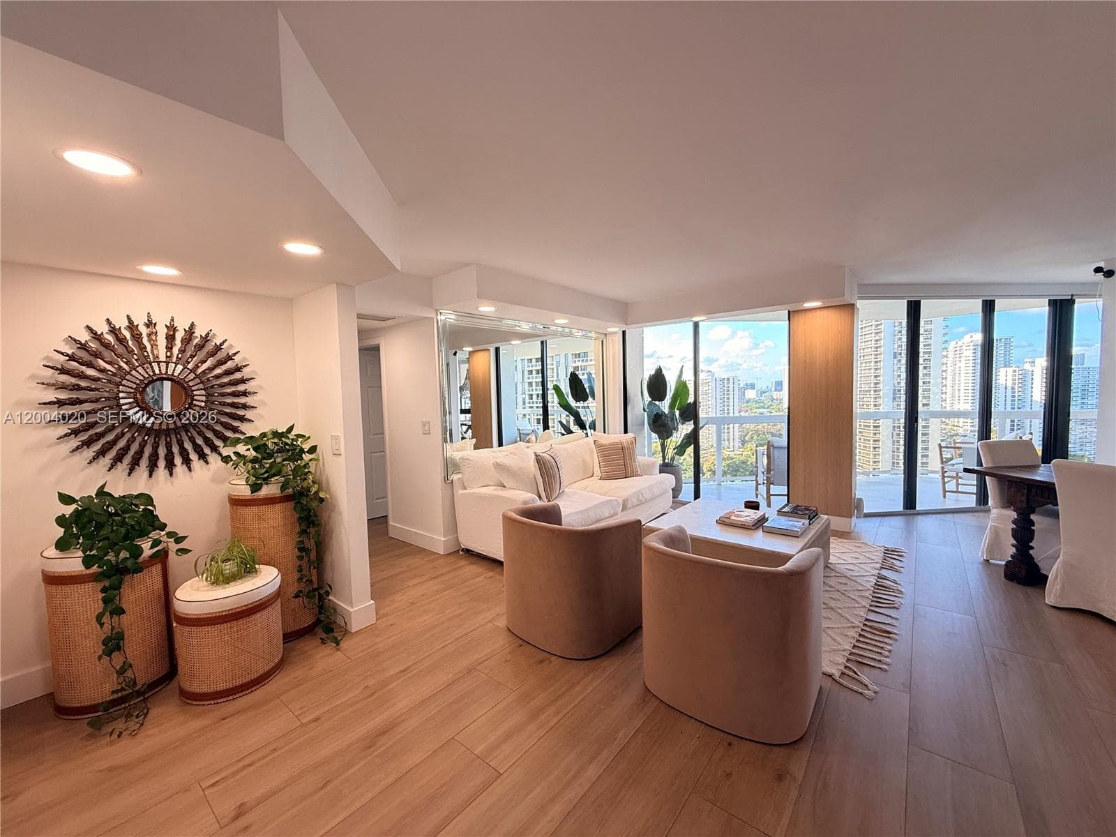 LANDMARK · #1907 in Aventura - Photo 6