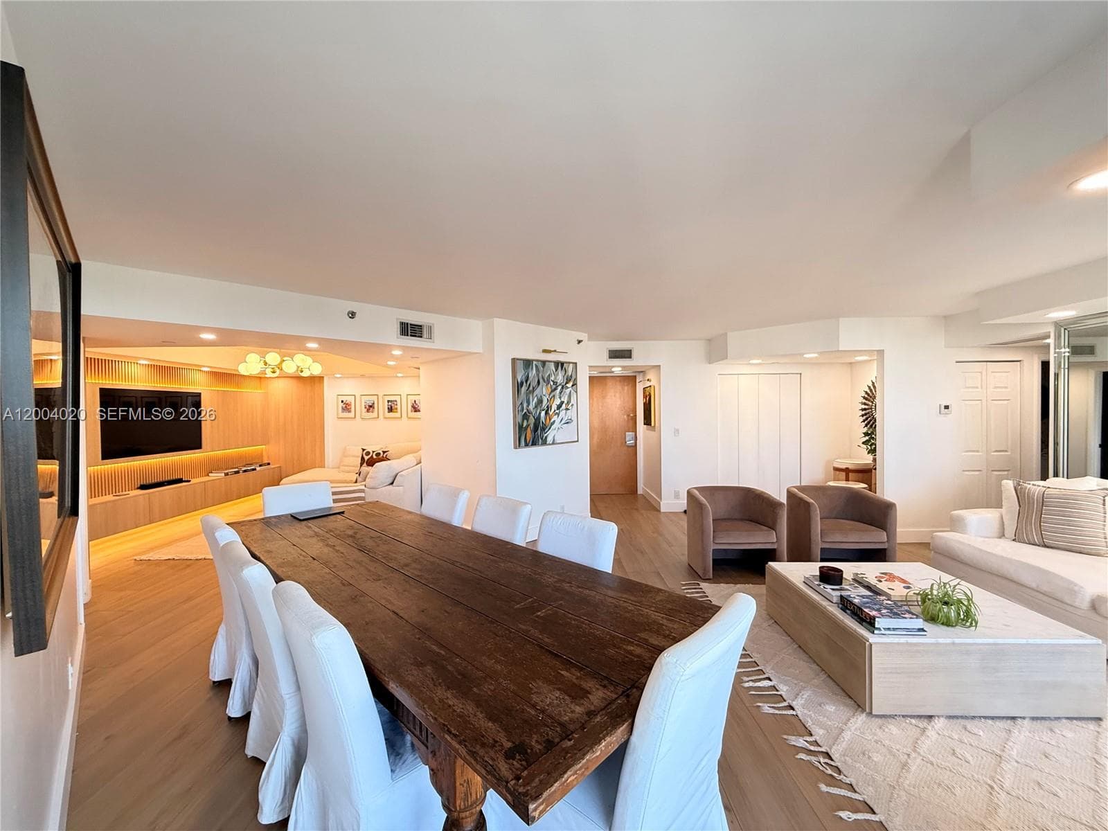 LANDMARK · #1907 in Aventura - Photo 16